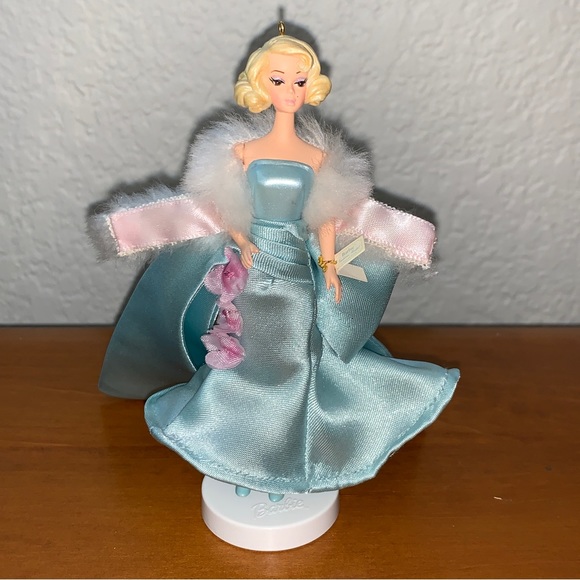 Hallmark Barbie Fashion Pup Ornament Set – 5 Mini-Ornamente Mit Yorkie-Welpe In Tragetasche, Handgefertigt, 2006